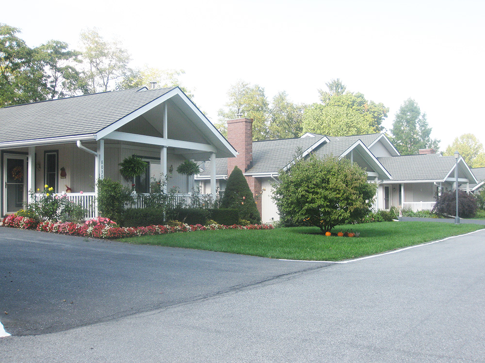 Available Senior Living Cornwall Manor